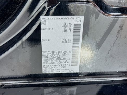 Used 2025 Nissan Altima 2.5 SV image 41