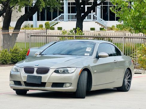 Used 2007 BMW 328i Convertible RWD image 4
