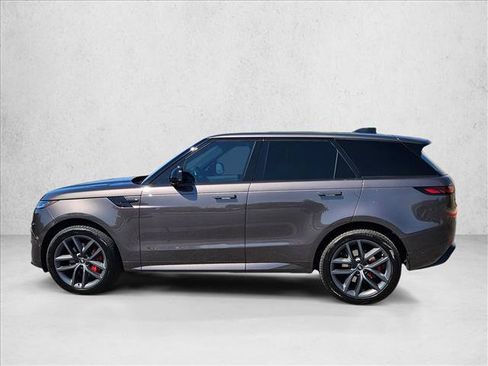 Used 2024 Land Rover Range Rover Sport Dynamic SE AWD/4WD image 9