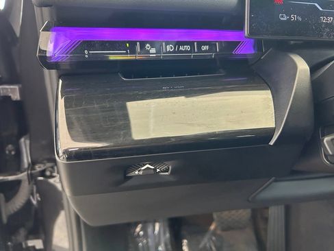 Used 2025 BMW i5 eDrive40i RWD image 46