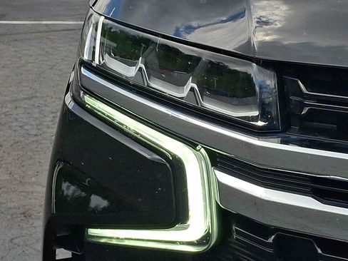 Used 2023 Chevrolet Tahoe LS AWD/4WD image 9