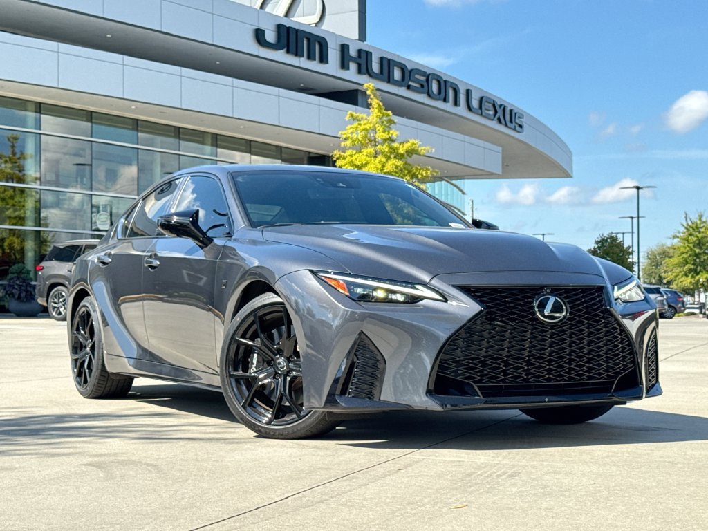 Used 2025 Lexus IS 500 RWD image 2
