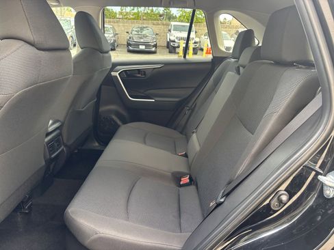 Used 2025 Toyota RAV4 LE image 25