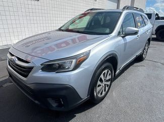 Used 2021 Subaru Outback Premium AWD/4WD video 1