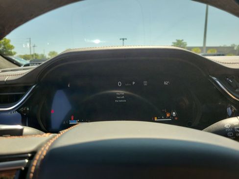 Used 2023 Jeep Grand Cherokee Summit AWD/4WD image 35