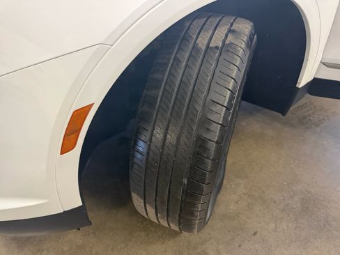 Used 2021 Cadillac XT5 Luxury image 25