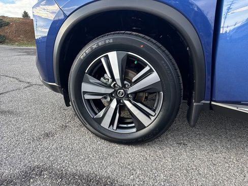 Certified 2021 Nissan Rogue SL w/ Premium Package image 29