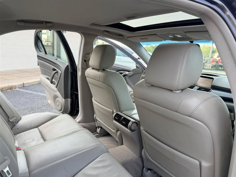 Used 2010 Acura RL w/ Technology Package AWD/4WD image 18