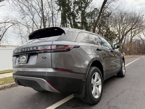 Used 2018 Land Rover Range Rover Velar S image 5