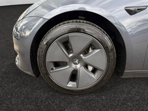Used 2023 Tesla Model 3 Standard Range image 15