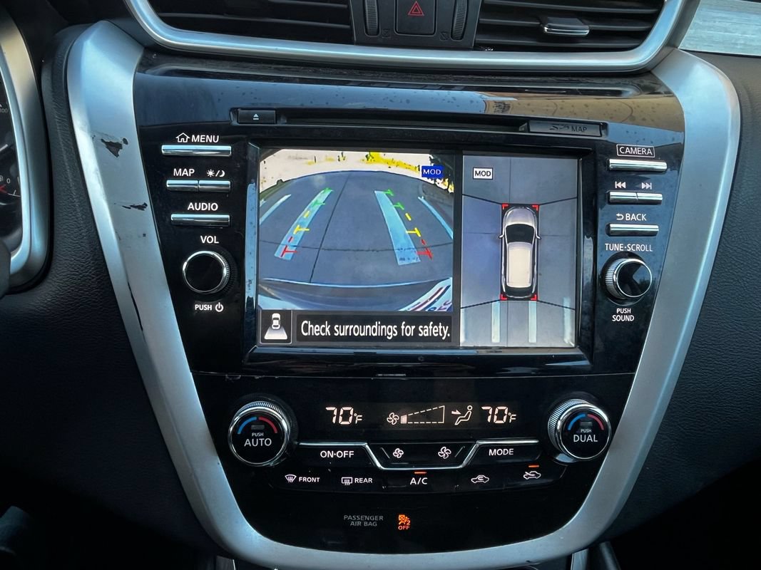 Used 2016 Nissan Murano Platinum w/ Platinum Technology Package FWD image 13
