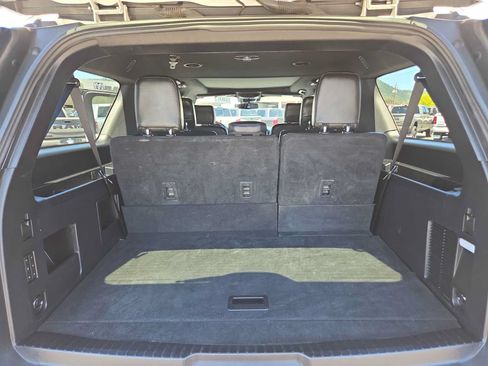 Used 2020 Ford Expedition Max XLT w/ Equipment Group 202A AWD/4WD image 27