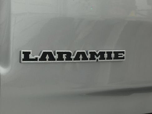 Used 2024 RAM 1500 Laramie RWD image 27