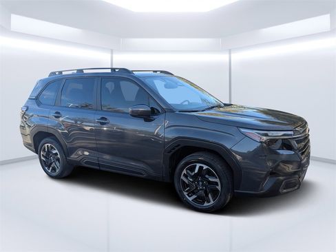 New 2025 Subaru Forester Limited image 1