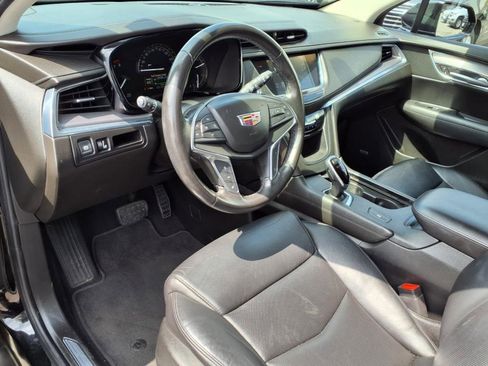 Used 2019 Cadillac XT5 Luxury image 4