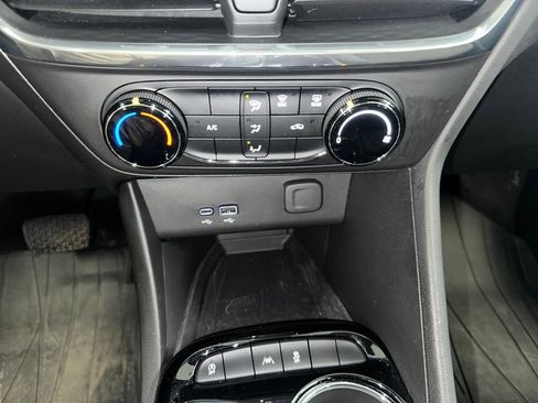 Certified 2024 Buick Encore GX Preferred image 11