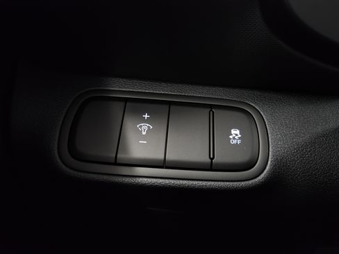 New 2026 Hyundai Venue SEL FWD image 11