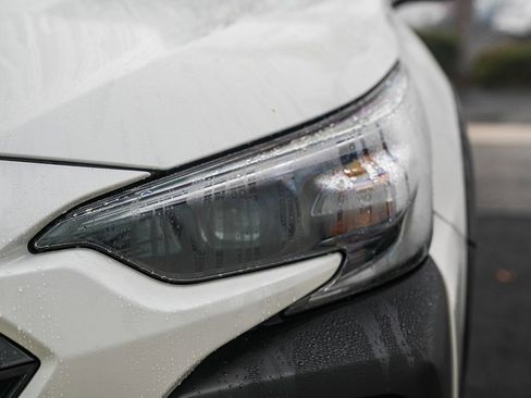 Used 2023 Subaru Outback Limited image 8