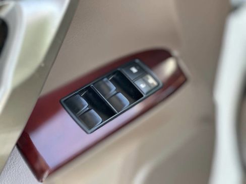 Used 2015 Lexus GX 460 w/ Premium Package image 15