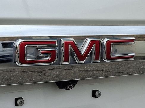 Used 2022 GMC Yukon SLT w/ SLT Premium Package AWD/4WD image 30