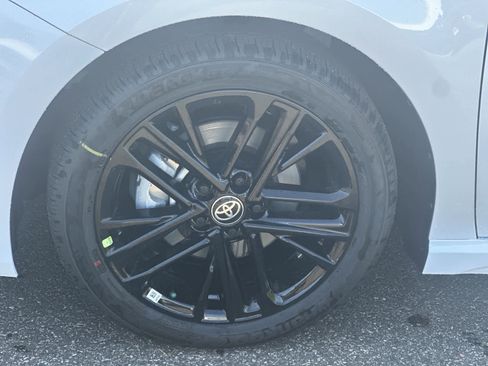 New 2026 Toyota Camry SE FWD image 10