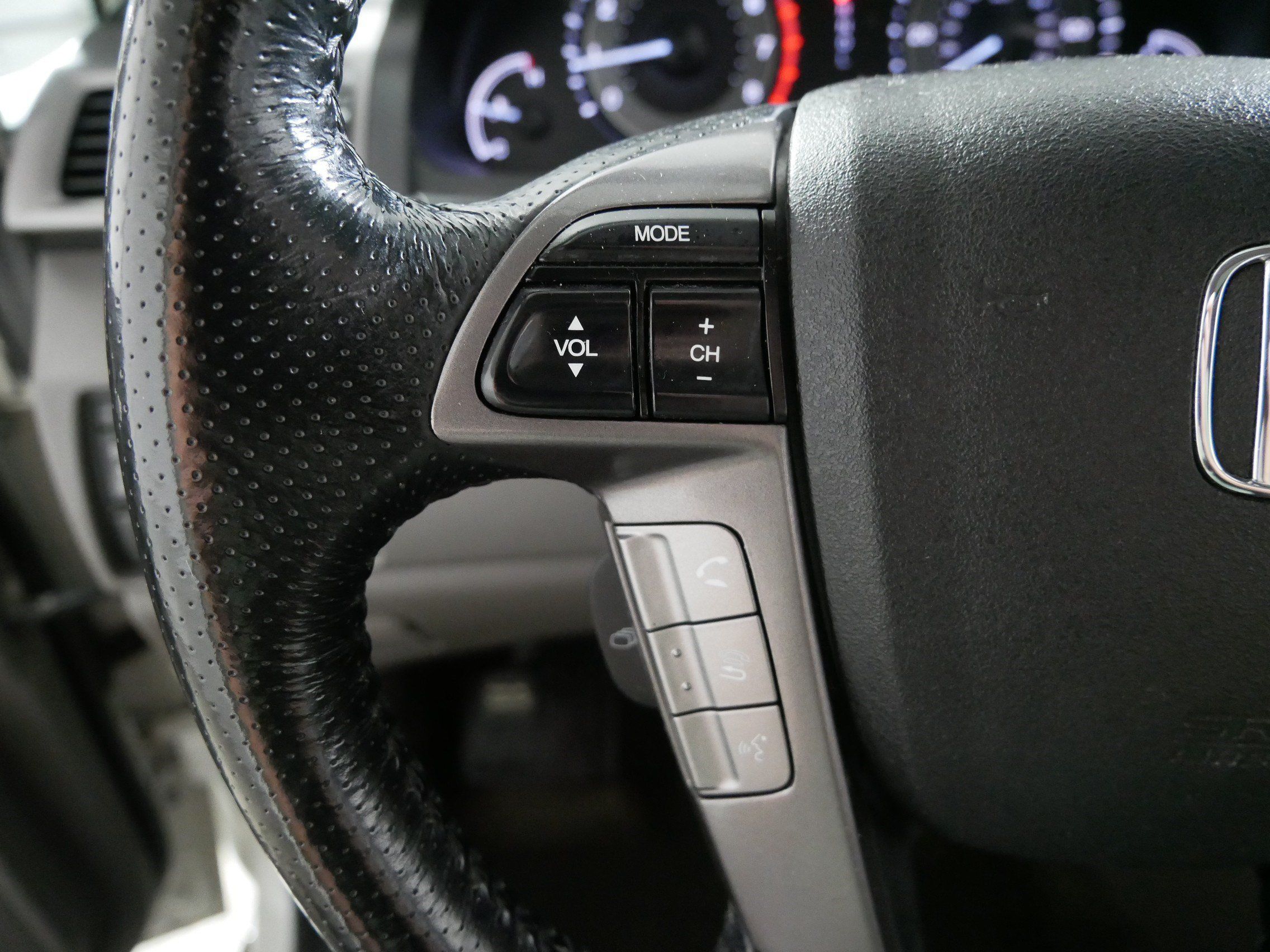 Used 2015 Honda Odyssey EX-L image 27