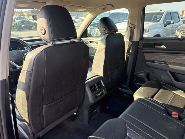 Used 2023 Volkswagen Atlas SE AWD/4WD image 28