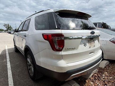 Used 2017 Ford Explorer Limited w/ Equipment Group 301A image 6