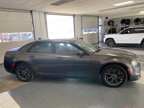 Used 2017 Chrysler 300 S AWD/4WD image 6