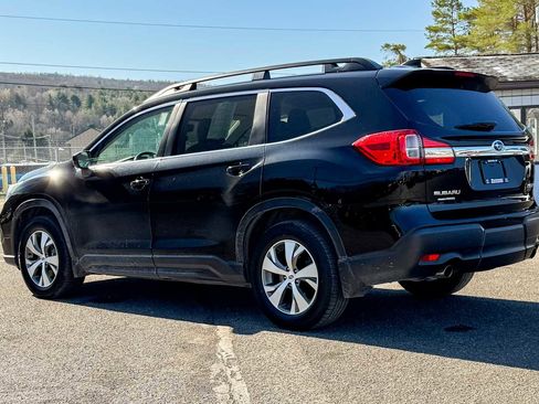 Certified 2022 Subaru Ascent Premium w/ Convenience Package image 5