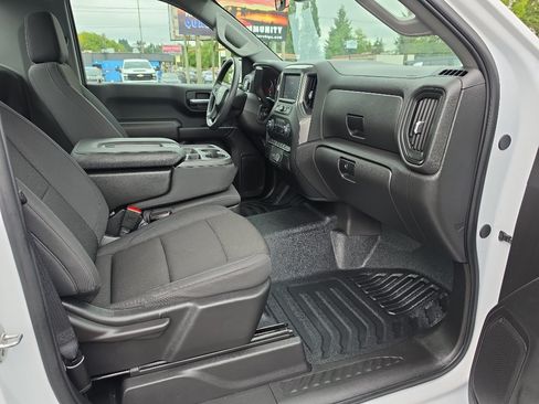 Certified 2025 Chevrolet Silverado 1500 W/T RWD image 15