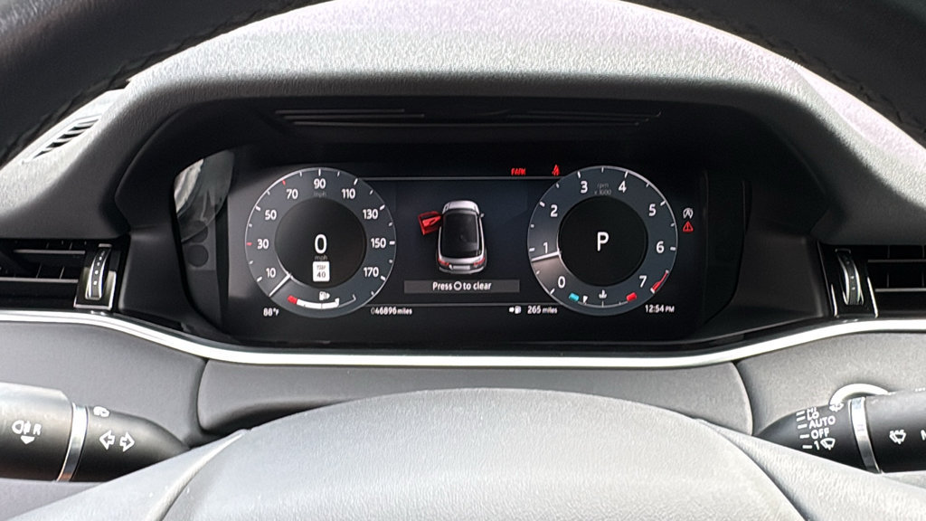Used 2023 Land Rover Range Rover Evoque S AWD/4WD image 18
