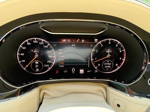 Used 2020 Bentley Continental GT AWD/4WD image 21