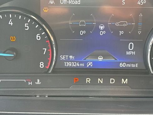 Used 2021 Ford Explorer XLT w/ Equipment Group 202A image 18