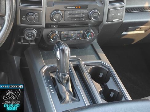 Used 2018 Ford F150 XLT w/ Equipment Group 302A Luxury AWD/4WD image 11