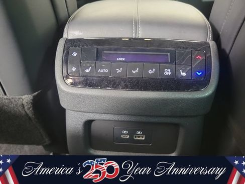 Certified 2025 INFINITI QX60 Luxe AWD/4WD image 12