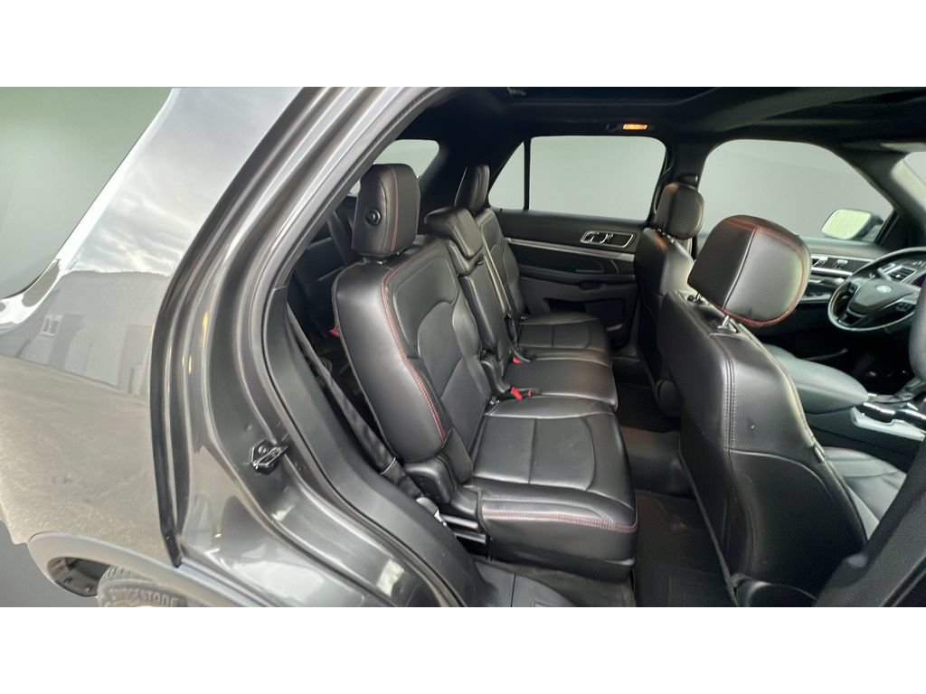 Used 2017 Ford Explorer Sport AWD/4WD image 31