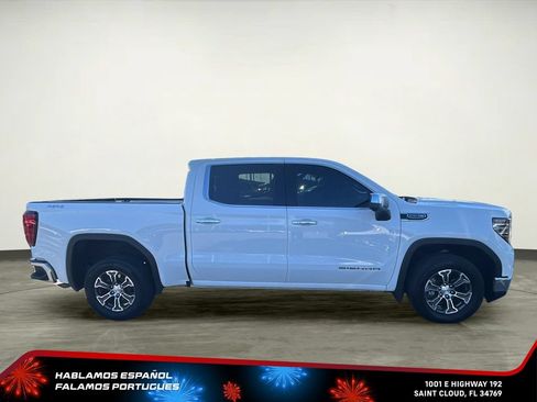Certified 2024 GMC Sierra 1500 SLT AWD/4WD image 7