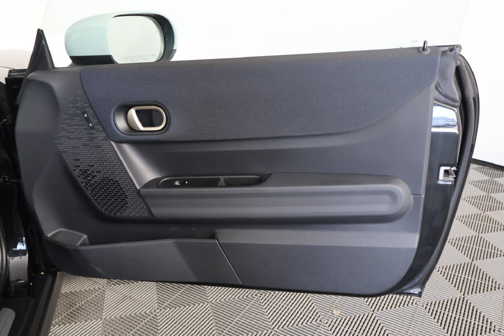 Used 2025 MINI Cooper S FWD image 14