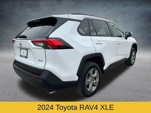 Used 2024 Toyota RAV4 XLE image 3