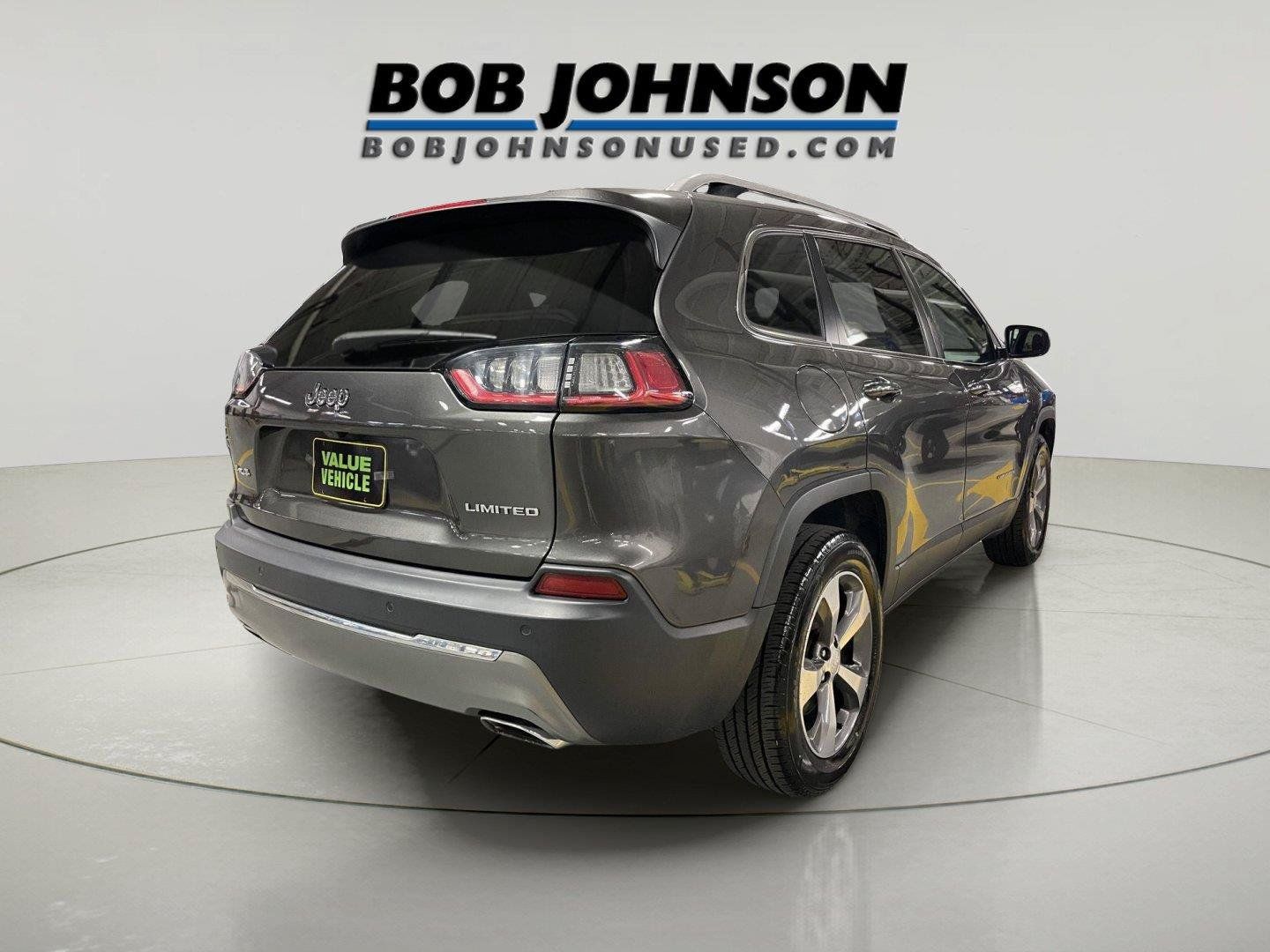 Used 2019 Jeep Cherokee Limited AWD/4WD image 11
