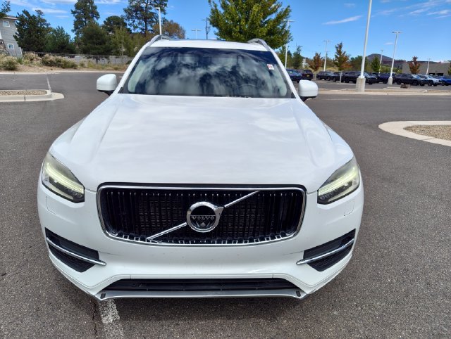 Used 2016 Volvo XC90 T6 Momentum w/ Momentum Plus Package AWD/4WD image 6