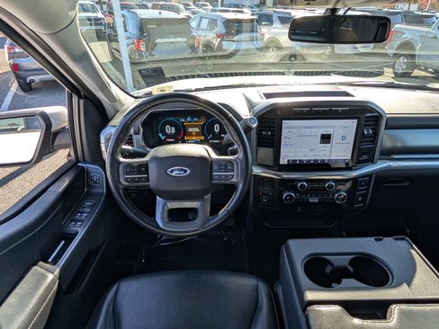 Certified 2021 Ford F150 Lariat image 16