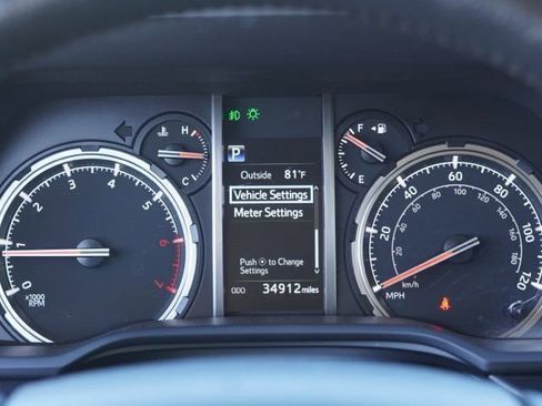 Certified 2024 Toyota 4Runner TRD Off-Road Premium image 23