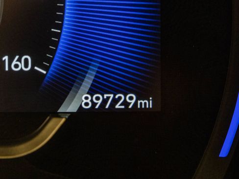 Used 2020 Hyundai Santa Fe SEL w/ Convenience Package image 34