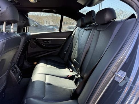 Used 2018 BMW 330i 330i w/ Convenience Package image 18