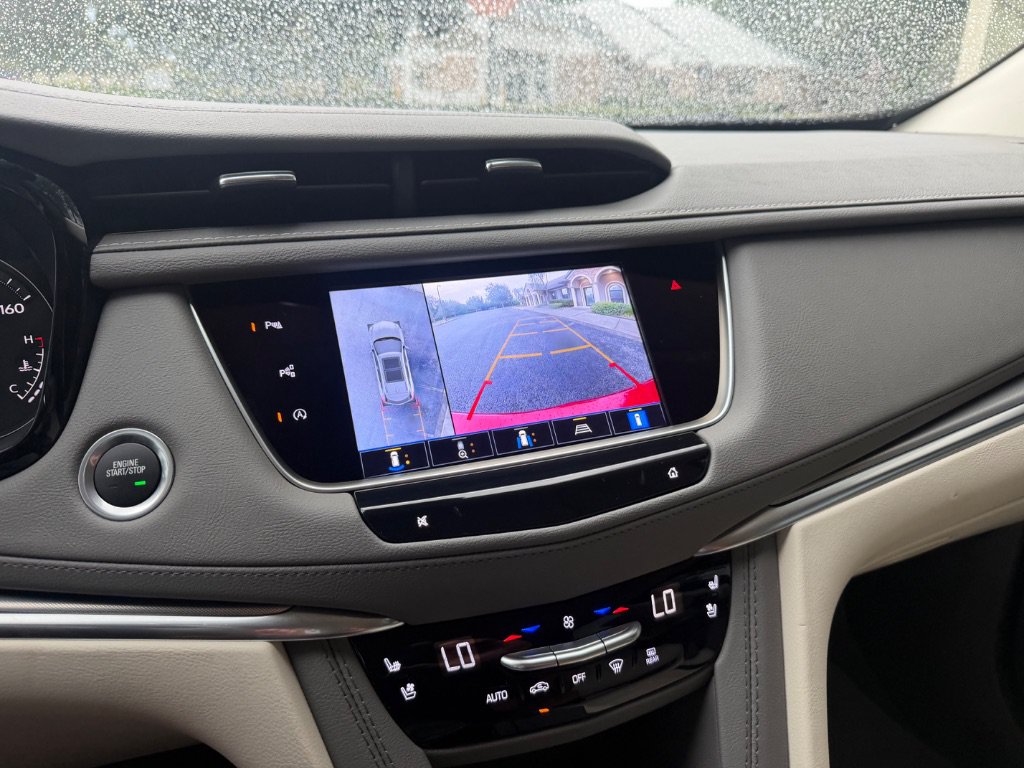 Used 2024 Cadillac XT5 Premium Luxury w/ Technology Package FWD image 16