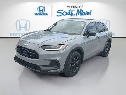 Certified 2024 Honda HR-V Sport image 3