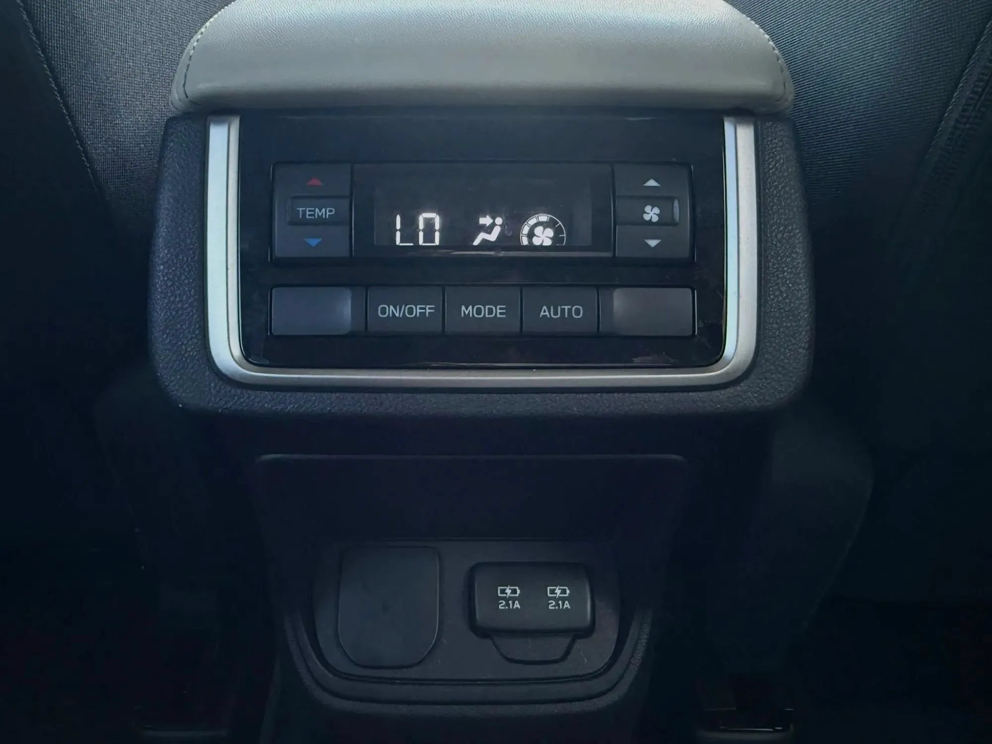 Used 2019 Subaru Ascent Premium AWD/4WD image 48