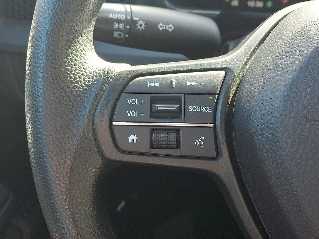 Used 2024 Honda CR-V LX image 20